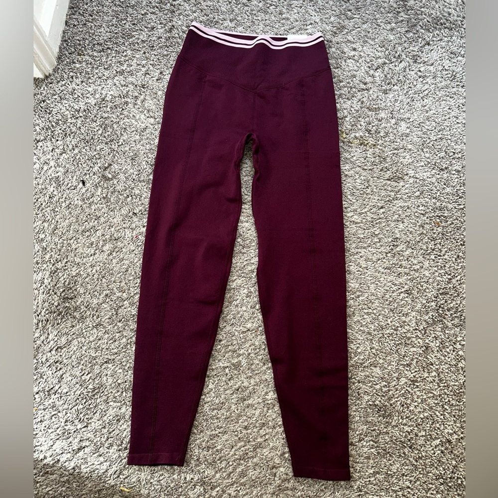 Victoria’s Secret PINK leggings